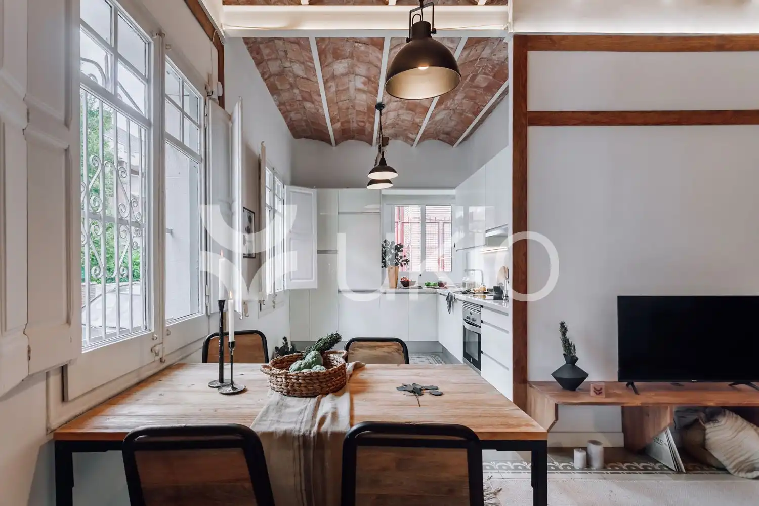 Cocina de Apartamento de alquiler en Barcelona con Aire acondicionado, Amueblado y Horno