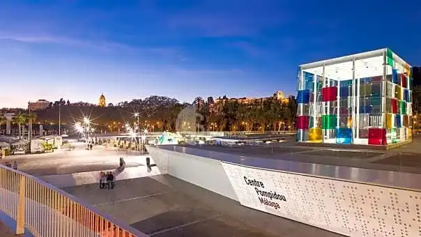 Vista exterior de Planta baixa en venda en Málaga amb Aire condicionat, Calefacció i Traster