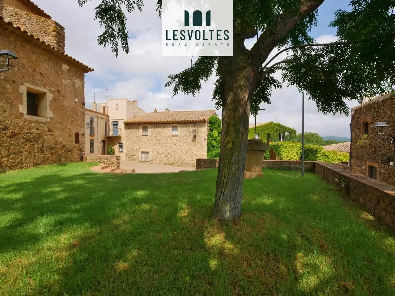 Vista exterior de Casa adosada en venta en Palafrugell con Jardín privado, Terraza y Alarma