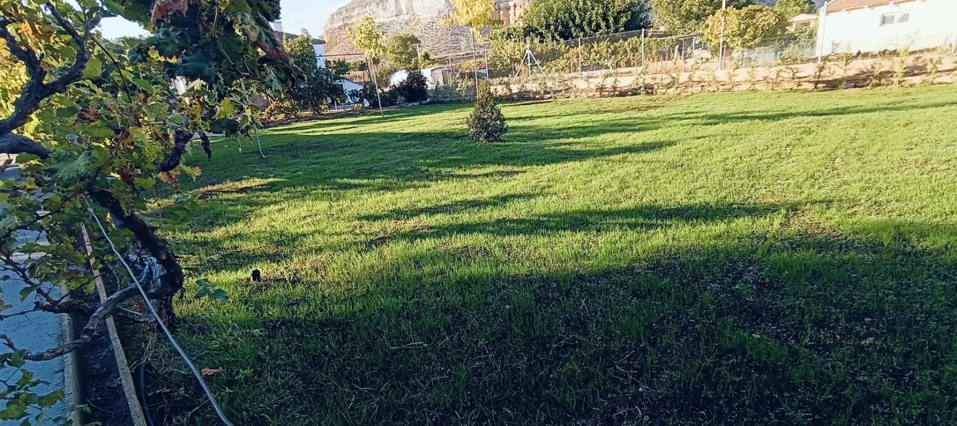 Casa o xalet en venda en Teruel amb Jardí privat i Piscina