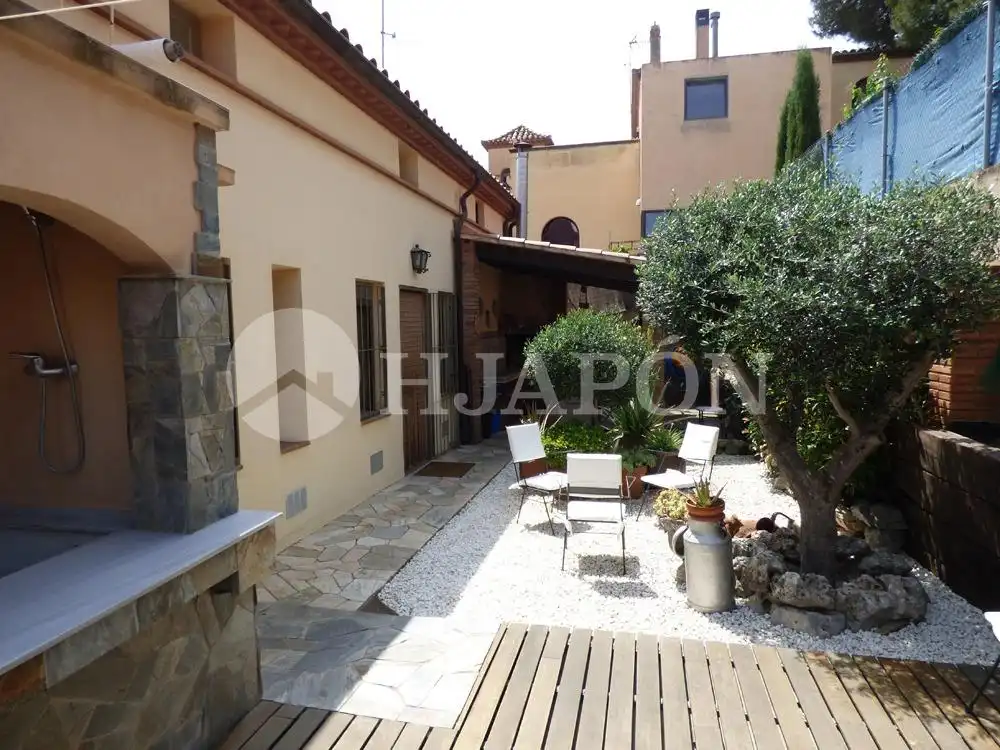 Terrassa de Casa o xalet en venda en Teià amb Calefacció, Jardí privat i Terrassa