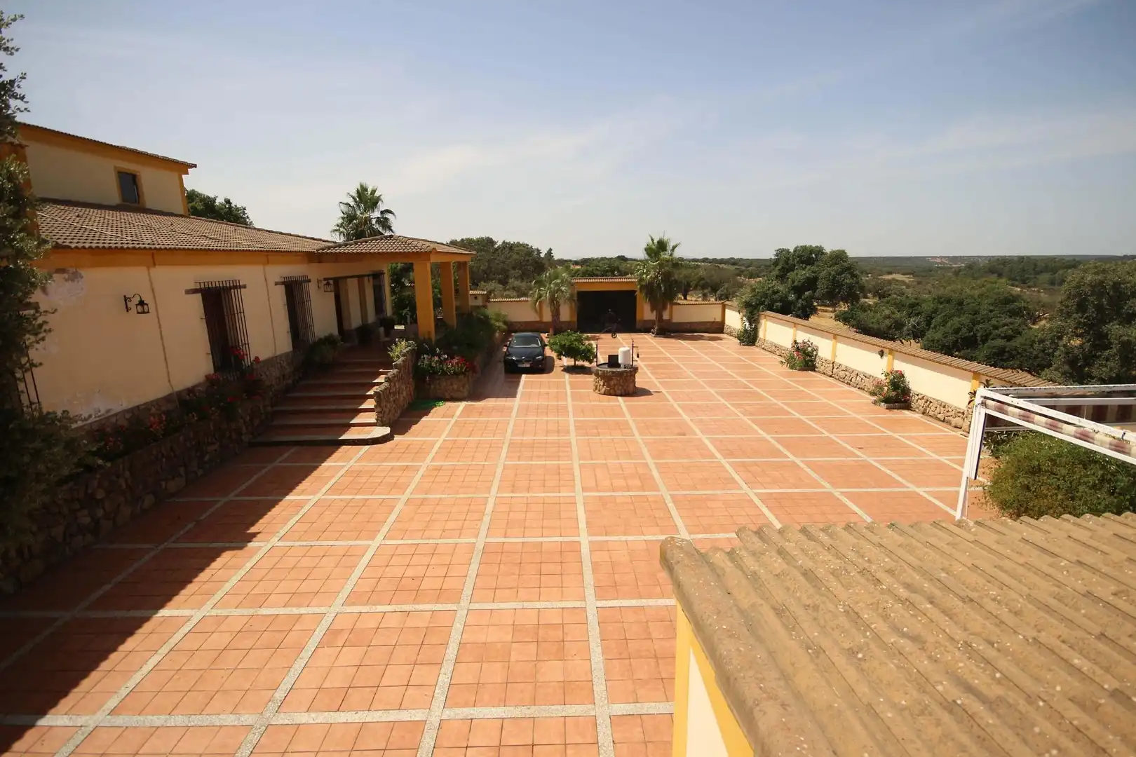 Finca rústica en venta en Alcuéscar con Aire acondicionado