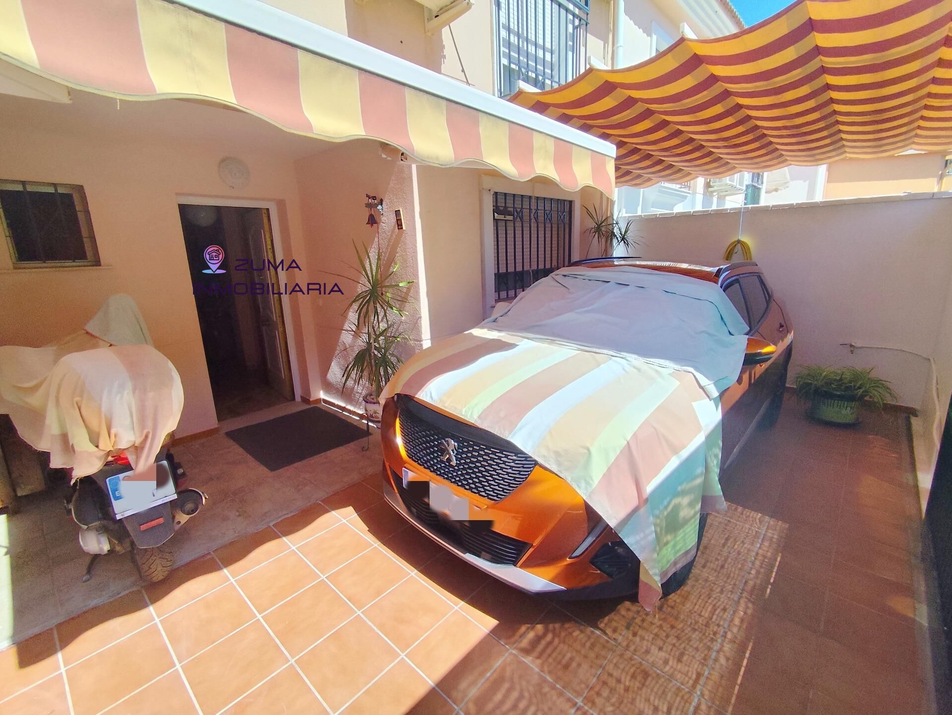 Vista exterior de Casa o xalet en venda en Málaga Capital amb Aire condicionat, Calefacció i Terrassa