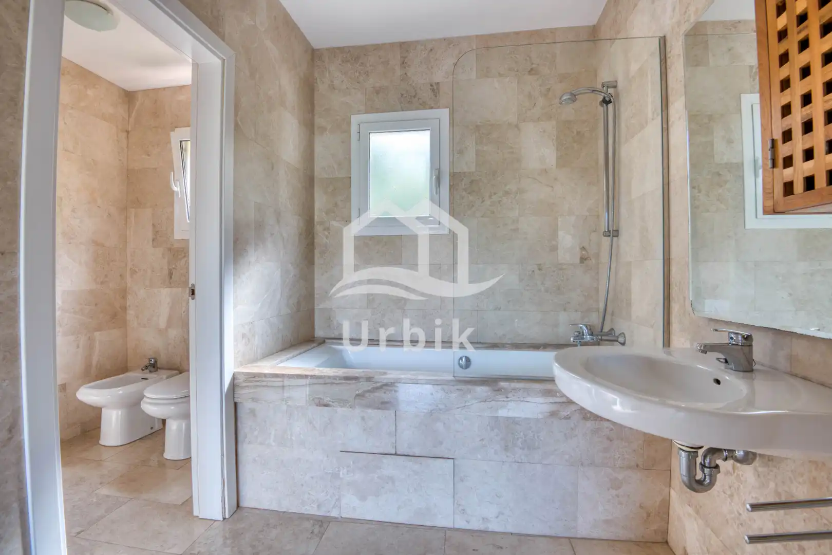 Chalet con terraza en venta en Golf Costa Brava, imagen 40