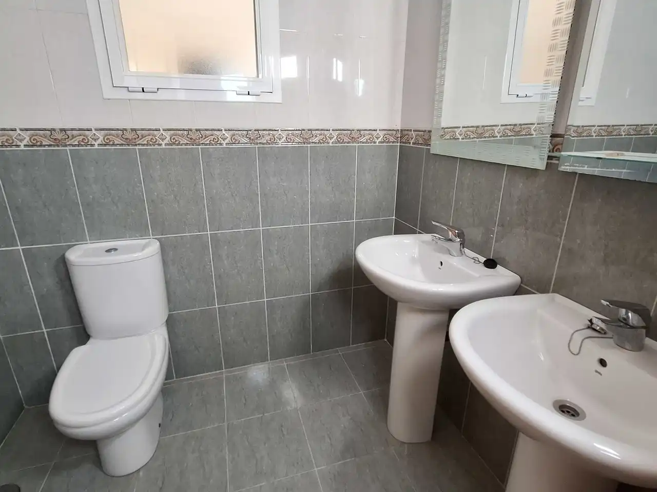 Baño de Apartamento en venta en Cuevas del Almanzora con Terraza y Amueblado