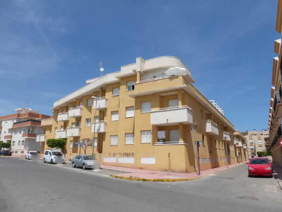 Vista exterior de Piso en venta en Vera