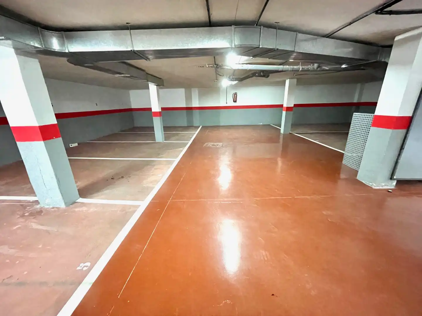 Parkplatz von Geschaftsraum zum Verkauf in Madrid