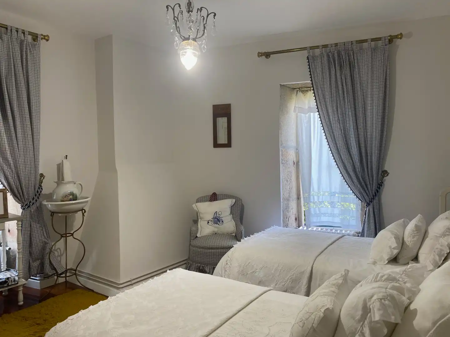 Habitación de Casa adosada en venta en Brión con Calefacción, Jardín privado y Terraza