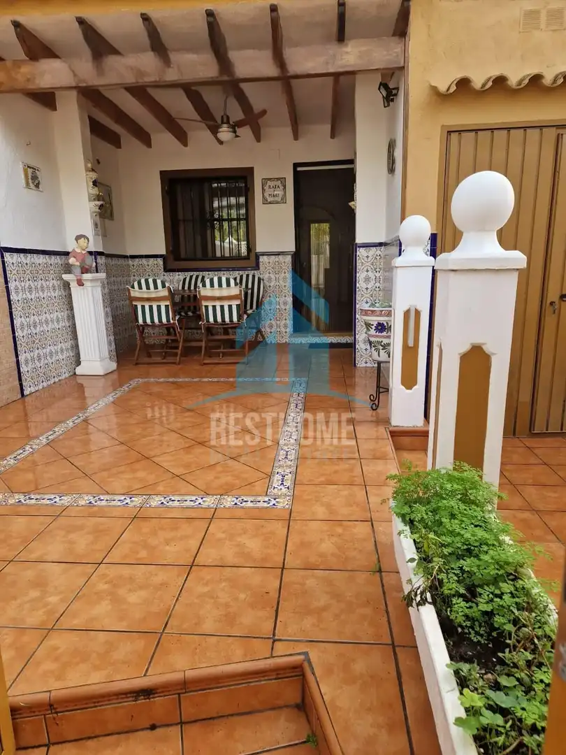 Vista exterior de Casa adosada en venta en Tavernes de la Valldigna con Calefacción, Terraza y Trastero