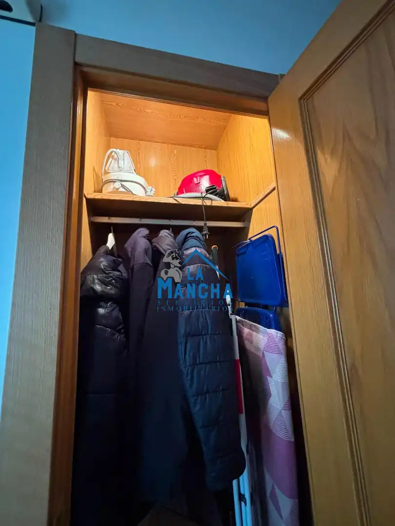 Flat for sale in Albacete  with Air Conditioner, Heating and Furnished