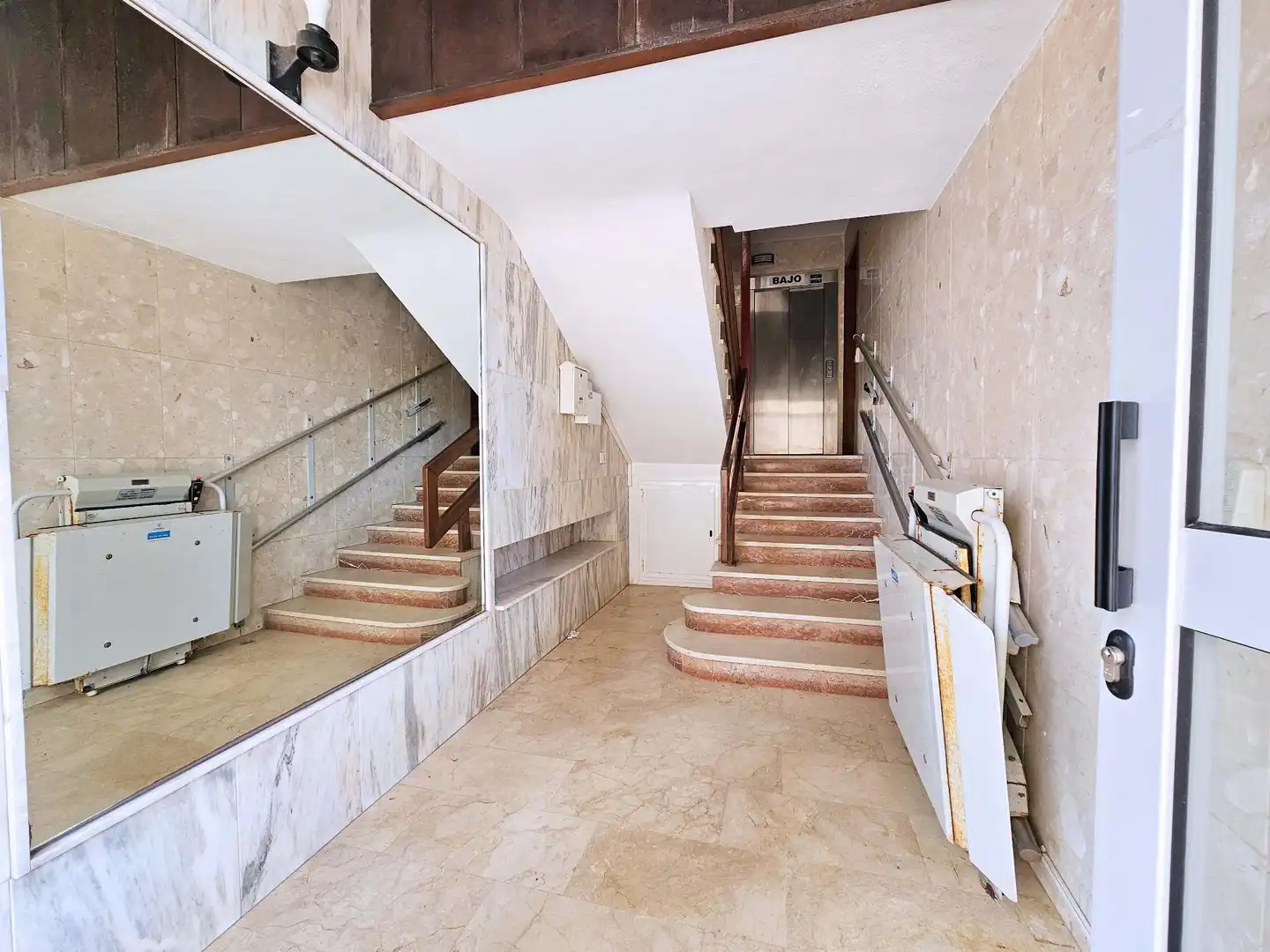 Apartament de lloguer en La Manga del Mar Menor amb Calefacció, Terrassa i Piscina comunitària