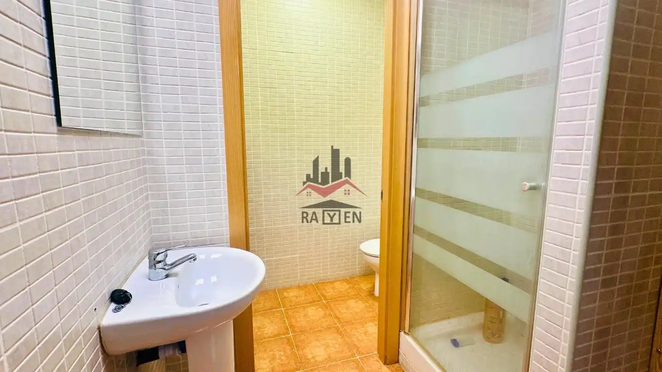 Local en venta en Pirineus, Vilafant