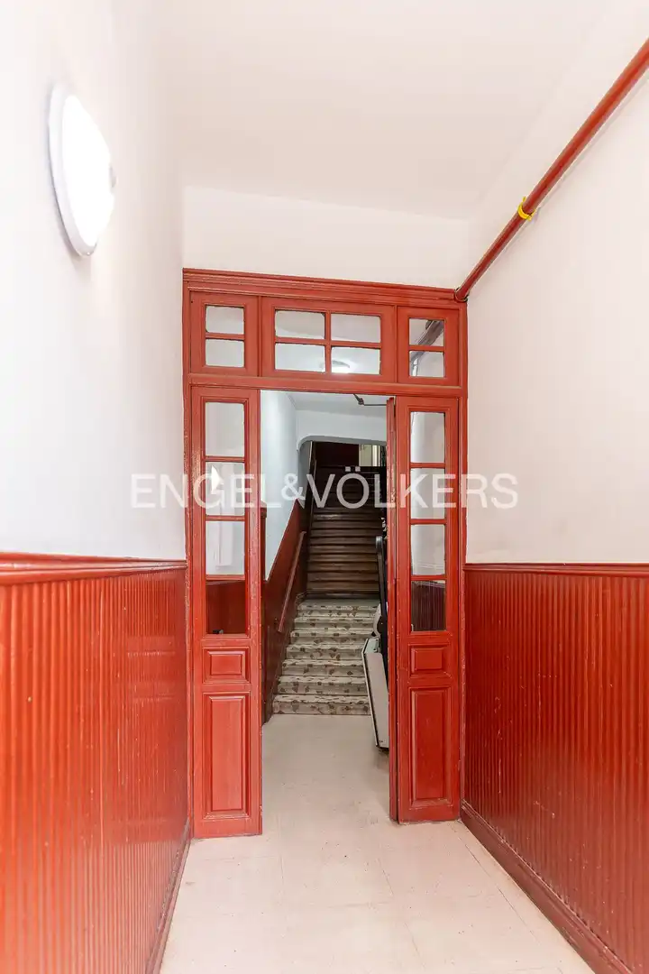 Flat for sale in Madrid  with Air Conditioner, Heating and Terrace