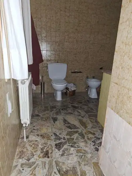 Bany de Casa o xalet en venda en Villafranca amb Calefacció, Traster i Moblat
