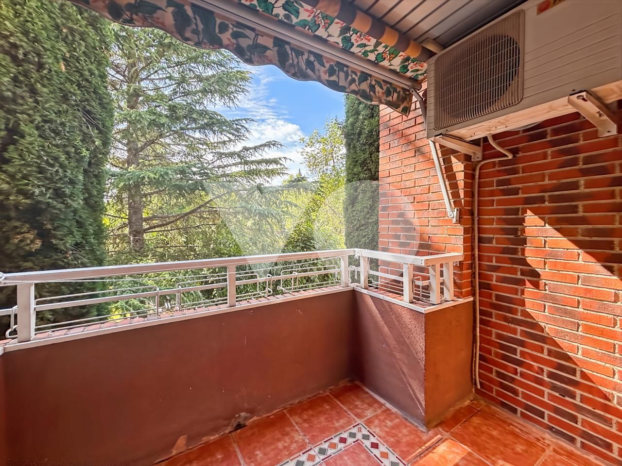 Terrassa de Pis en venda en El Escorial amb Aire condicionat, Calefacció i Parquet