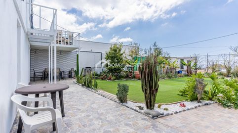 En venta  Valle San Lorenzo  AronaEdificio con vistas al mar en Valle San LorenzoSe vende esta gran villa independiente en Buzanad