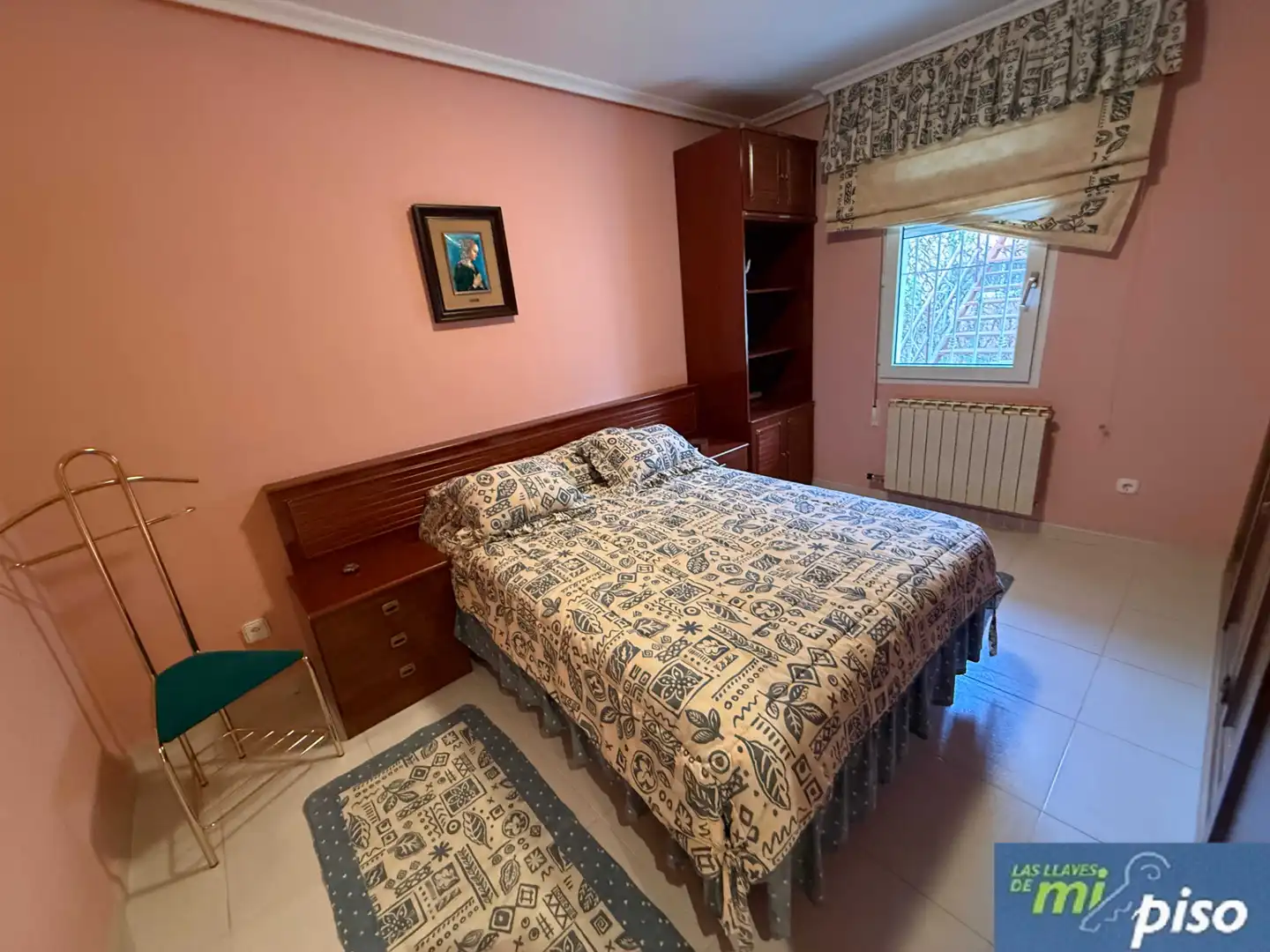Dormitori de Casa o xalet en venda en Santovenia de Pisuerga amb Calefacció, Jardí privat i Parquet