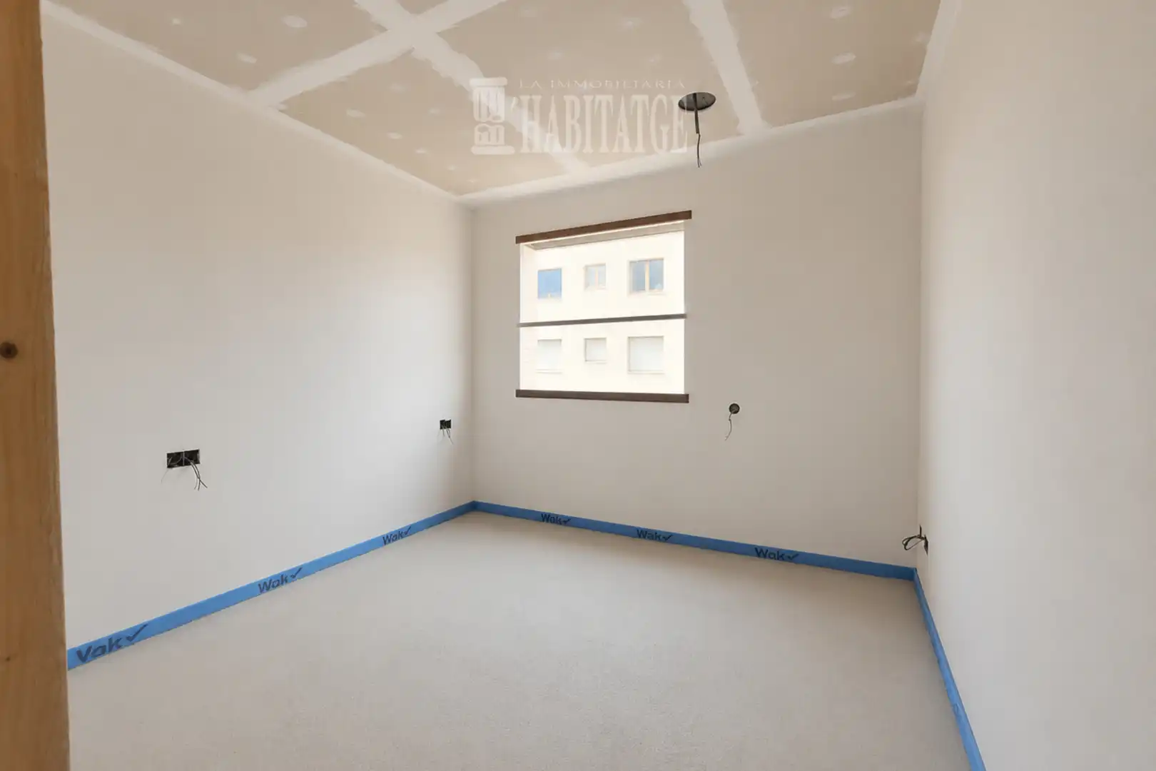 Casa d'obra nova amb terrassa en venda a Carrer Balenyà, imagen 13