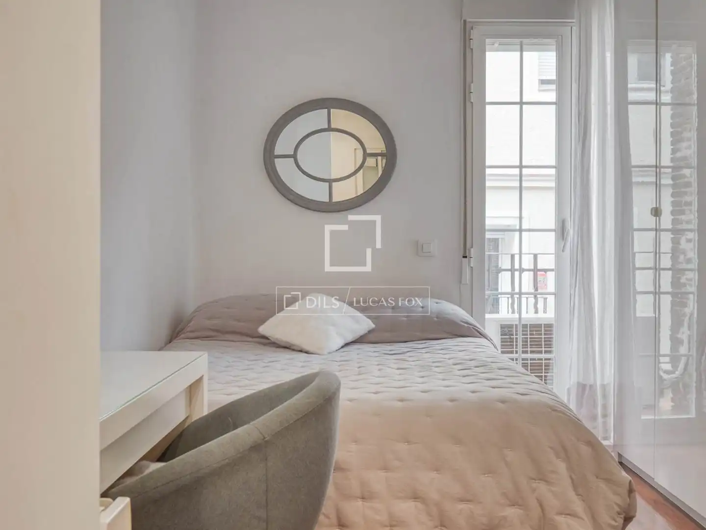 Habitación de Piso en venta en Madrid con Aire acondicionado, Parquet y Balcón