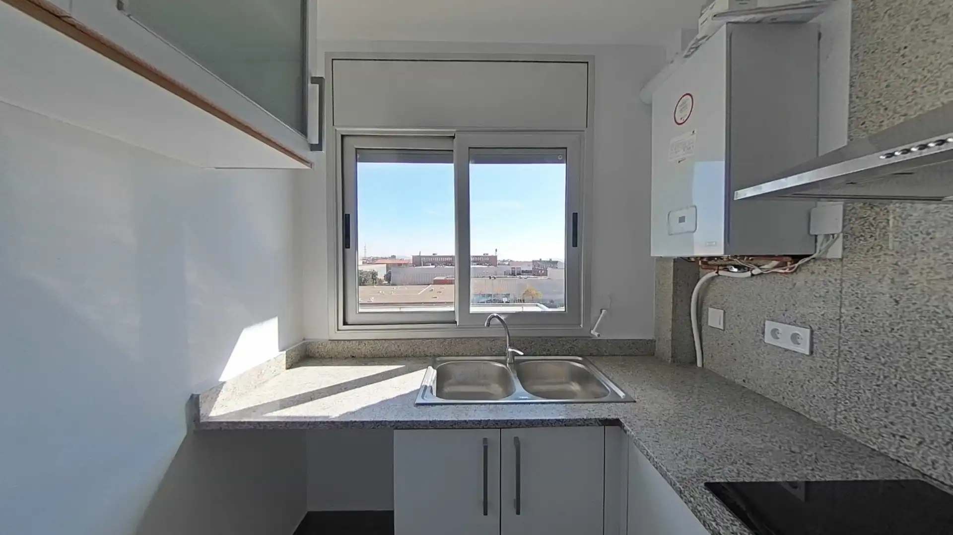 Cocina de Piso en venta en Terrassa con Calefacción