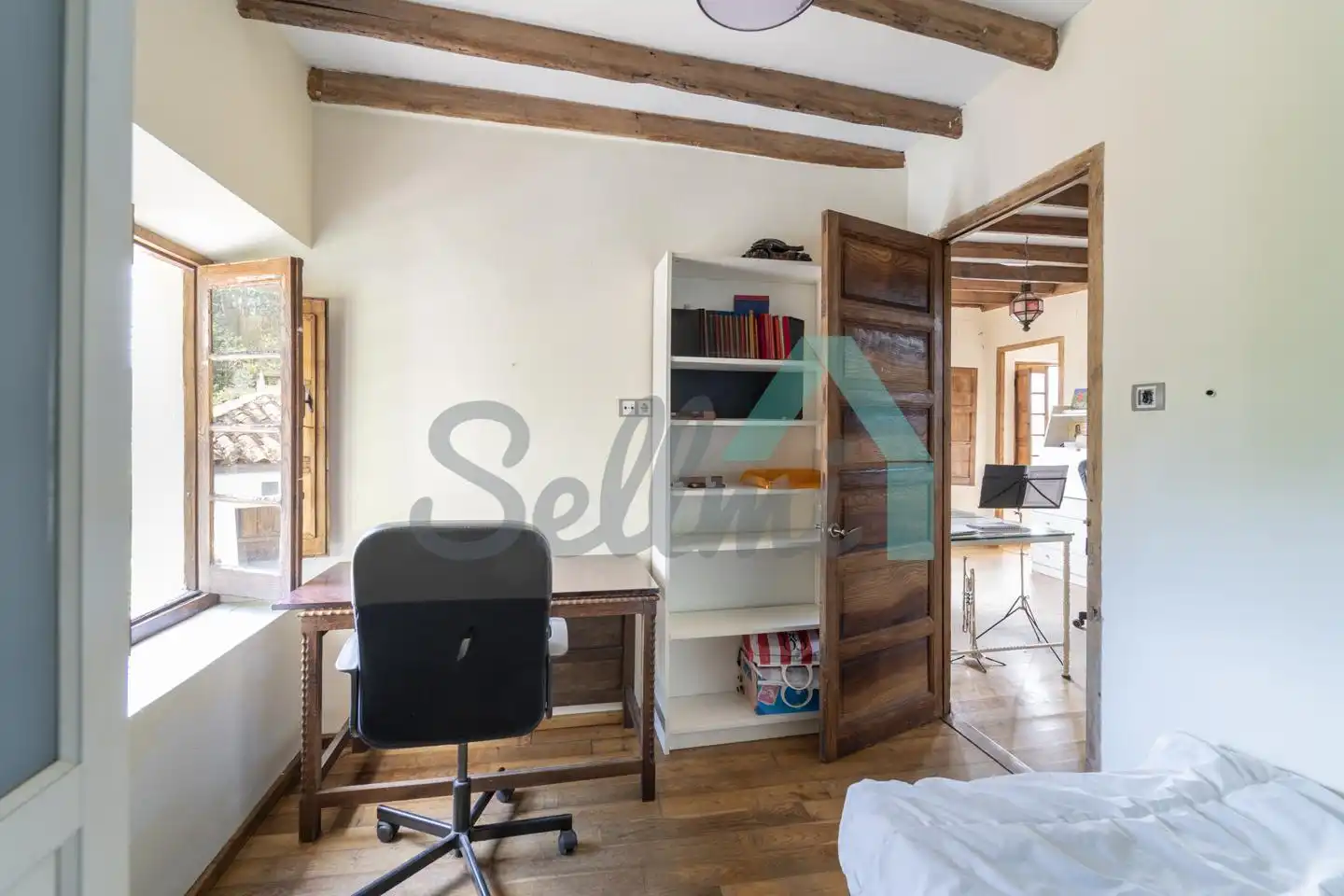 Einfamilien-Reihenhaus zum Verkauf in Carreño mit Heizung, Privatgarten und Parkett