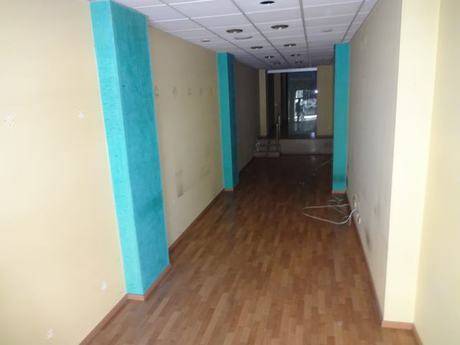Local comercial en Alquiler en Ensanche - Sar