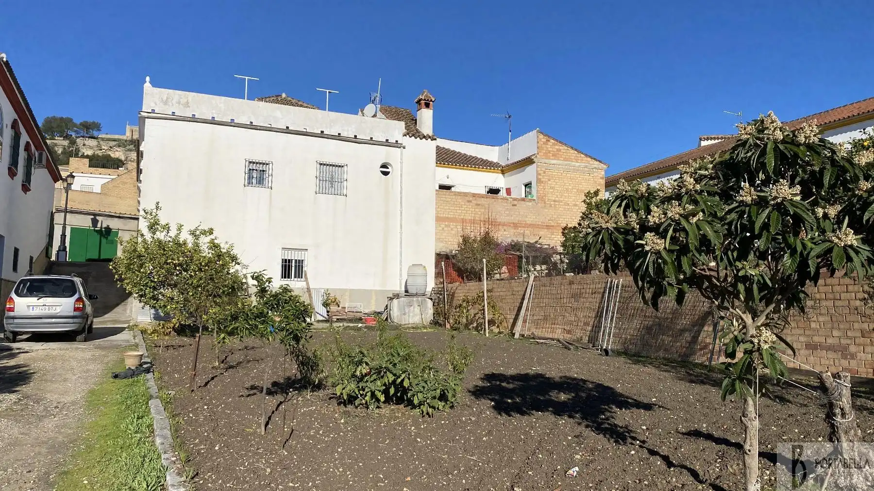 Garten von Einfamilien-Reihenhaus zum Verkauf in Espera mit Klimaanlage und Abstellraum