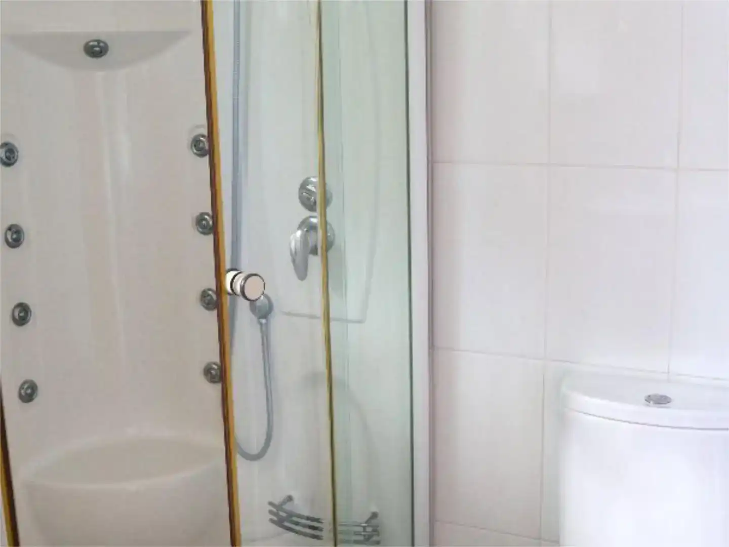 Bany de Casa o xalet en venda en Mont-roig del Camp amb Aire condicionat, Piscina i Balcó