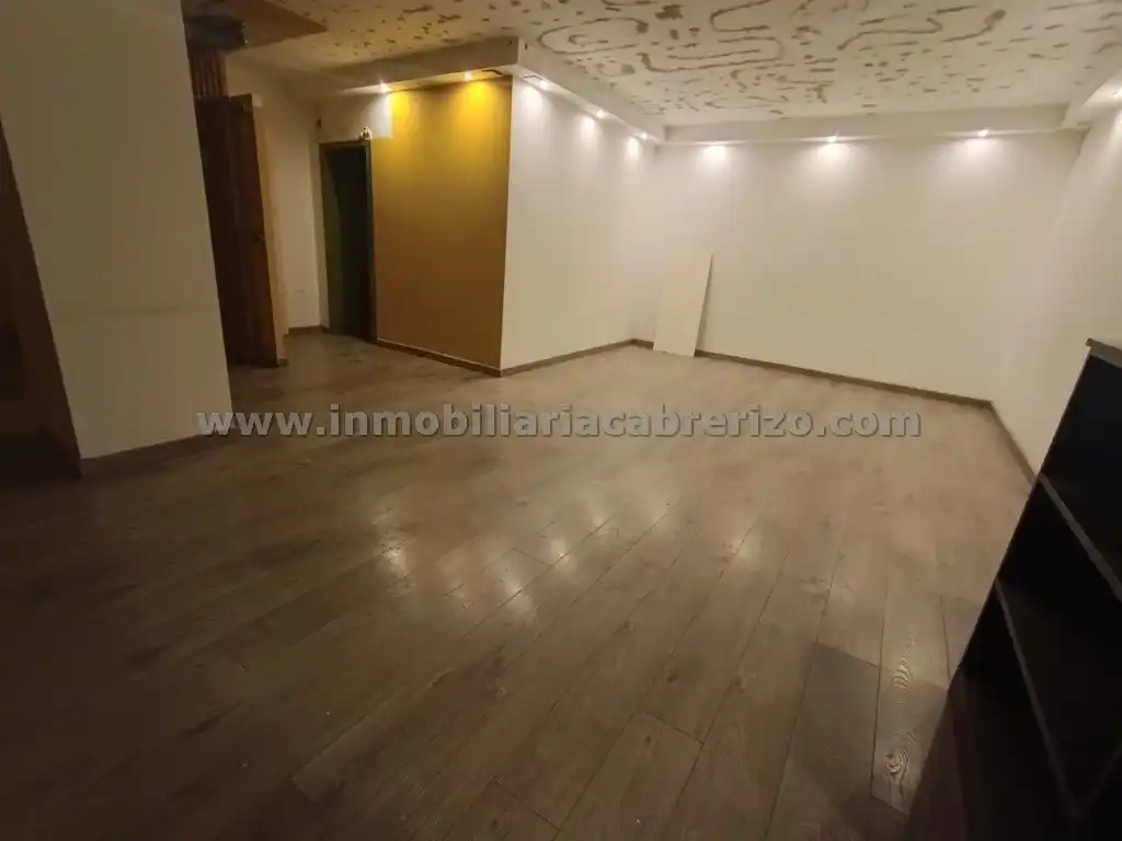Business premises for sale in Casco Antiguo, imagen 7