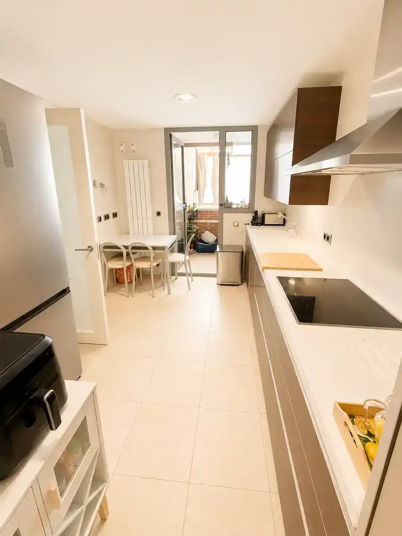 Kitchen of Flat for sale in Majadahonda  with Air Conditioner, Terrace and Swimming Pool