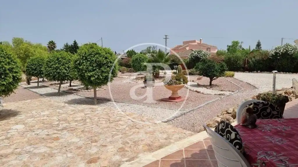 Jardín de Casa o chalet en venta en Catral con Aire acondicionado, Calefacción y Jardín privado