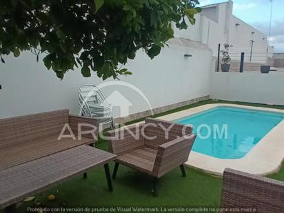 Swimming pool of House or chalet for sale in Alcalá de Guadaira  with Air Conditioner, Terrace and Swimming Pool