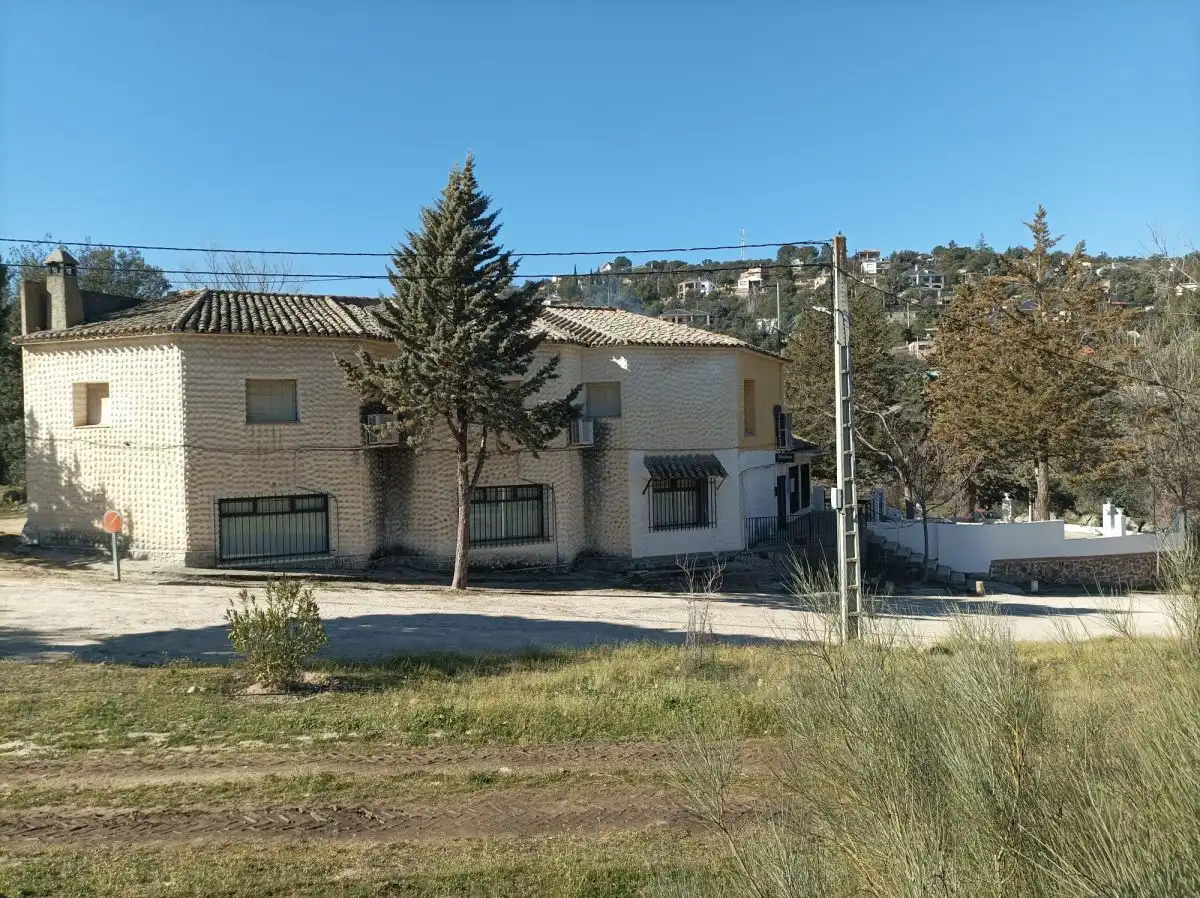 Vista exterior de Casa o chalet en venta en Navahermosa con Terraza y Balcón