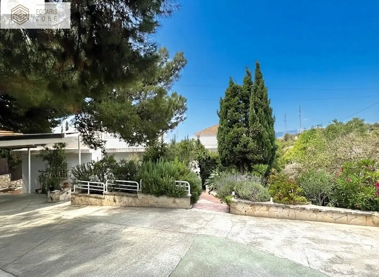 Detached house with terrace for sale in Calle ALMENDROS LOS, imagen 9