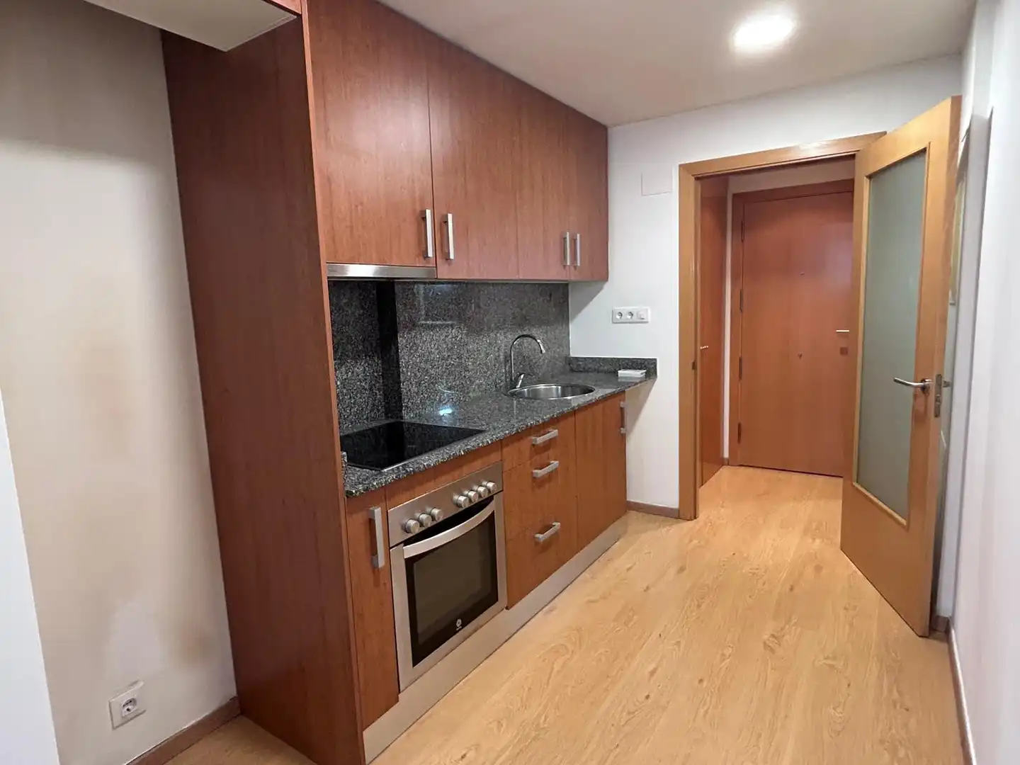 Cuina de Planta baixa en venda en Terrassa amb Aire condicionat, Calefacció i Parquet
