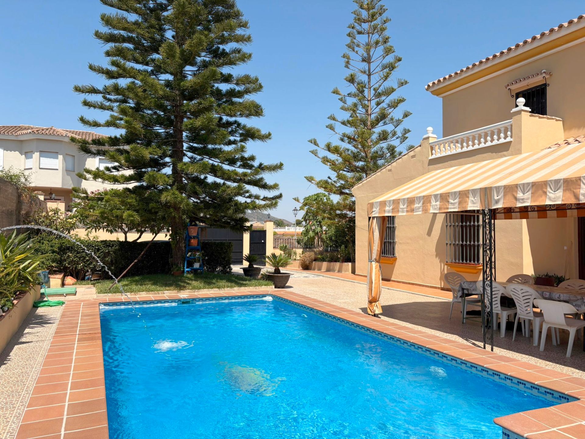Swimming pool of House or chalet for sale in Alhaurín de la Torre  with Private garden, Terrace and Storage room