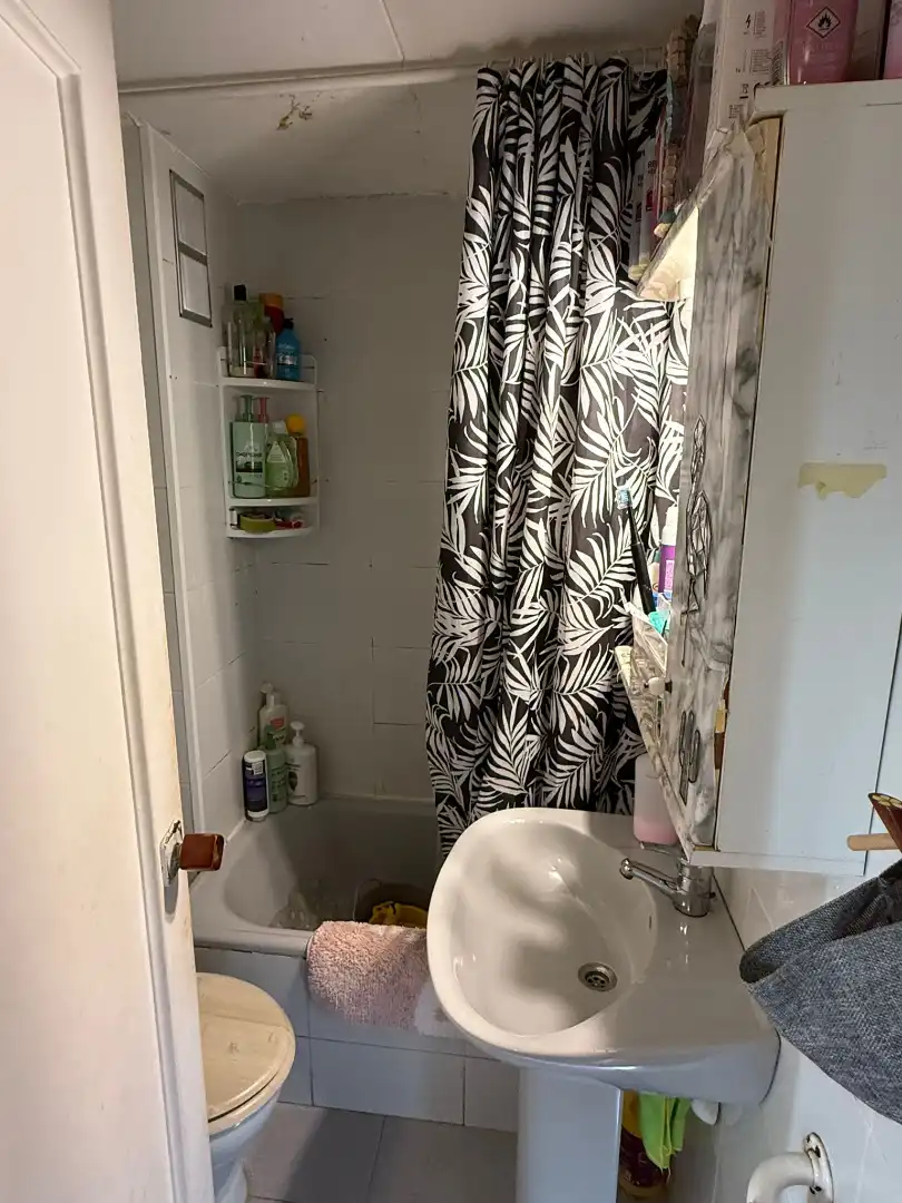 Badezimmer von Wohnung zum Verkauf in El Vendrell mit Heizung und Balkon