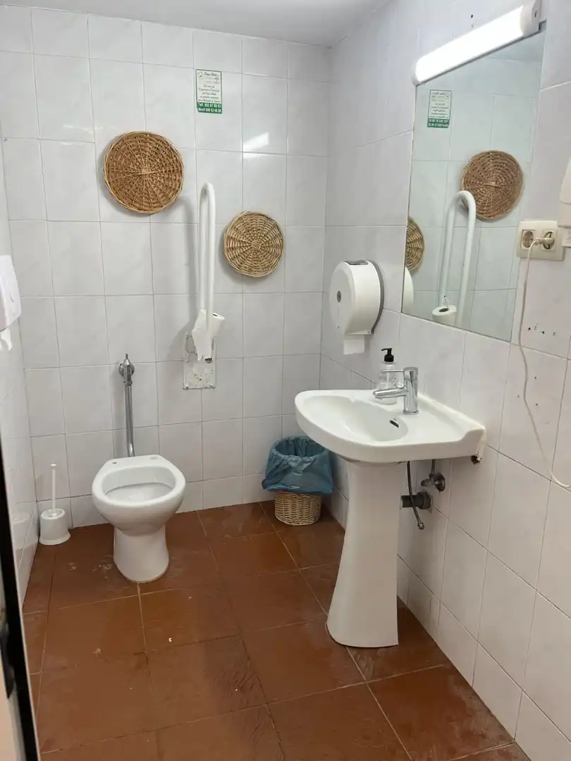 Bany de Local en venda en Jimena de la Frontera amb Aire condicionat