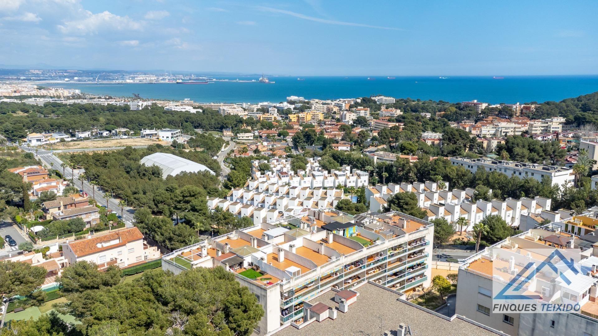 Exterior view of Flat for sale in Salou  with Air Conditioner, Terrace and Community pool