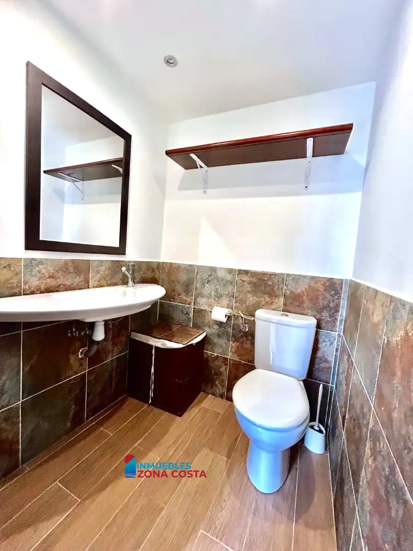 Bany de Apartament en venda en Alboraya amb Aire condicionat, Terrassa i Moblat
