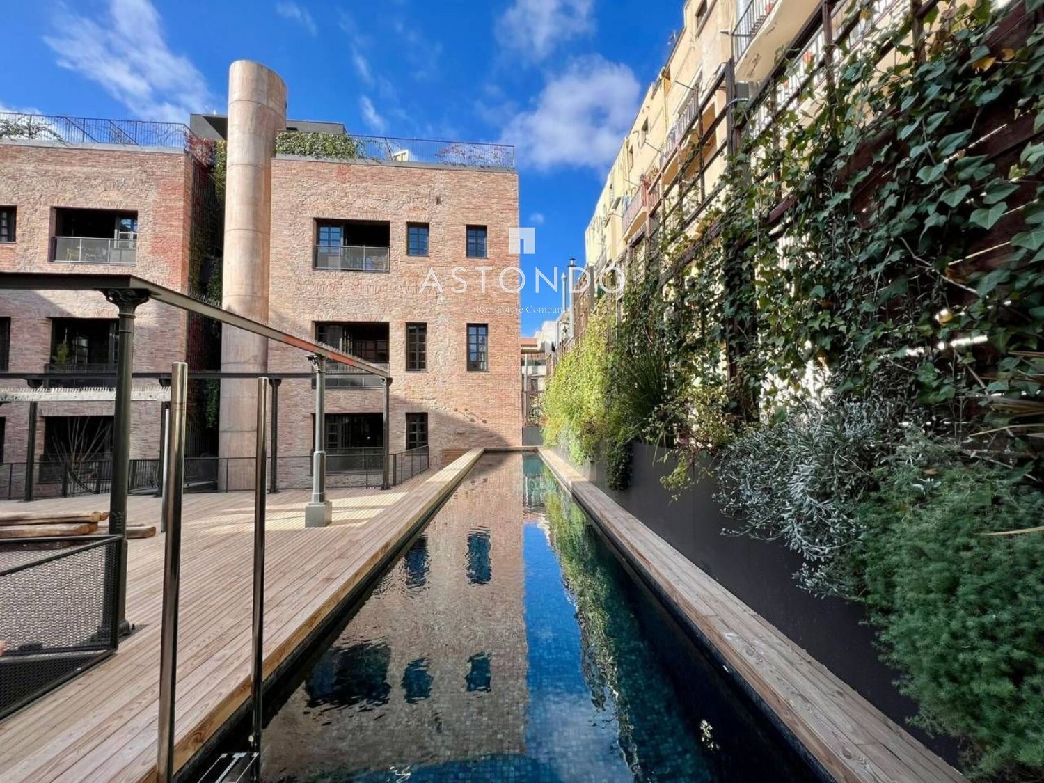 Flat for sale in Carrer d'En Robador, El Raval