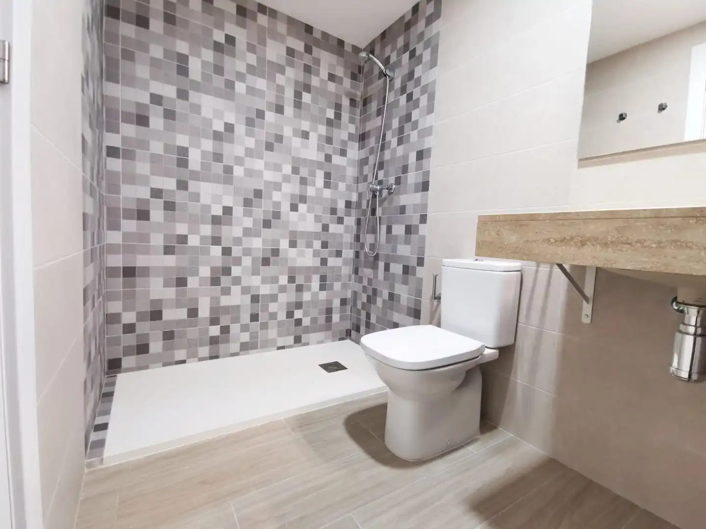 Wohnung zur Miete in Plaça de la Puríssima Sang, Centre
