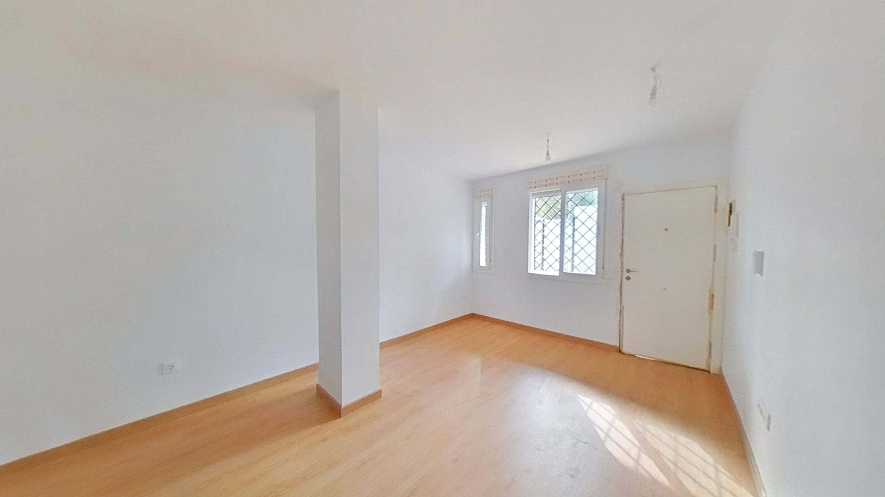 Living room of Flat for sale in Marbella  with Swimming Pool