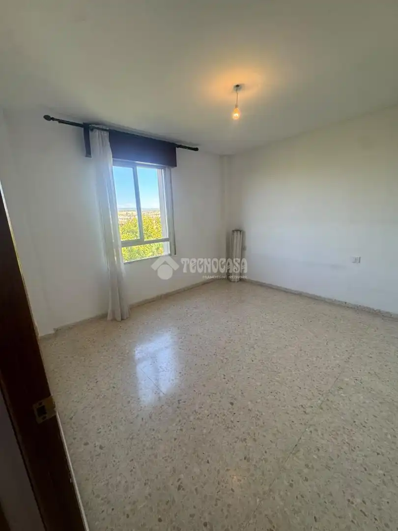 Bedroom of Flat for sale in Córdoba  with Terrace