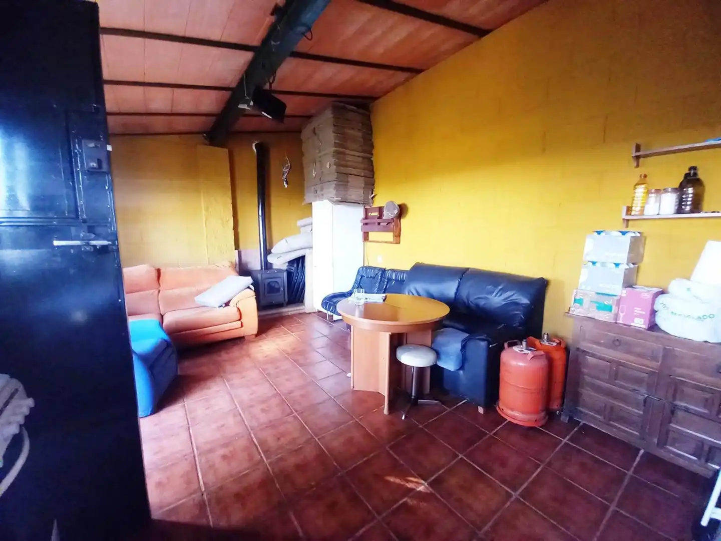 Wohnzimmer von Country house zum Verkauf in El Pedroso mit Privatgarten und Abstellraum