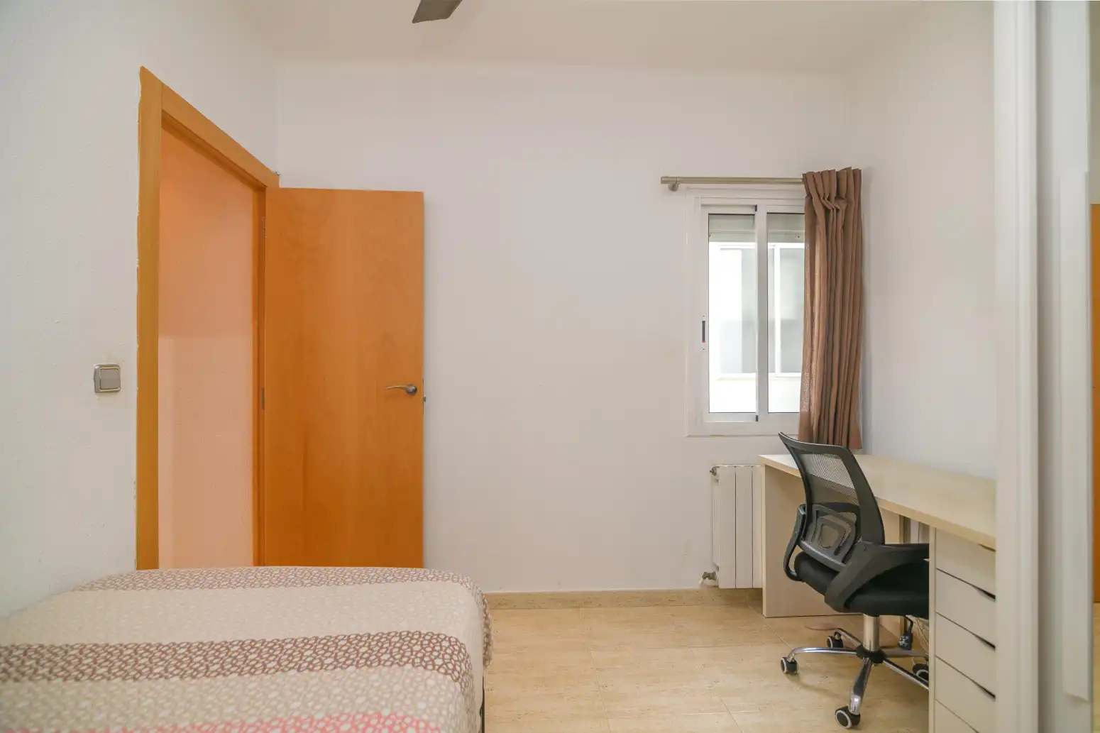 Bedroom of Attic for sale in La Gavarra