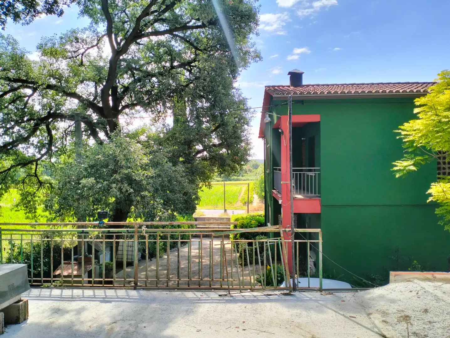 Vista exterior de Casa o xalet en venda en Cervià de Ter amb Jardí privat, Terrassa i Balcó