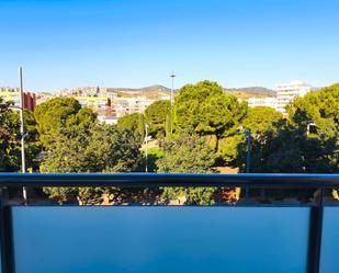 Exterior view of Duplex for sale in Badalona  with Air Conditioner, Heating and Terrace