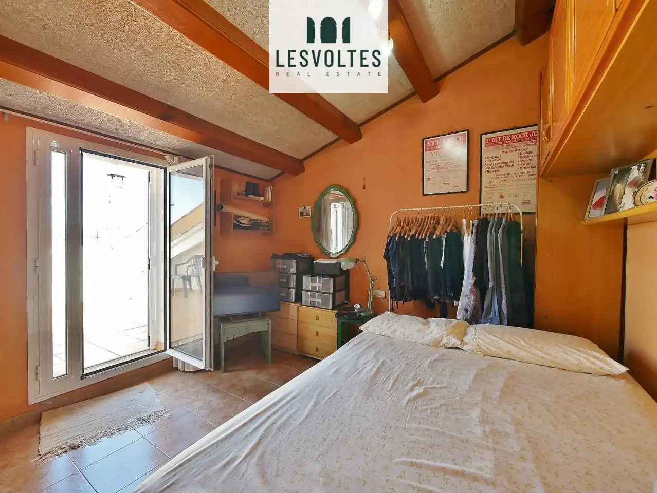 Habitación de Casa adosada en venta en Palamós con Aire acondicionado, Calefacción y Jardín privado
