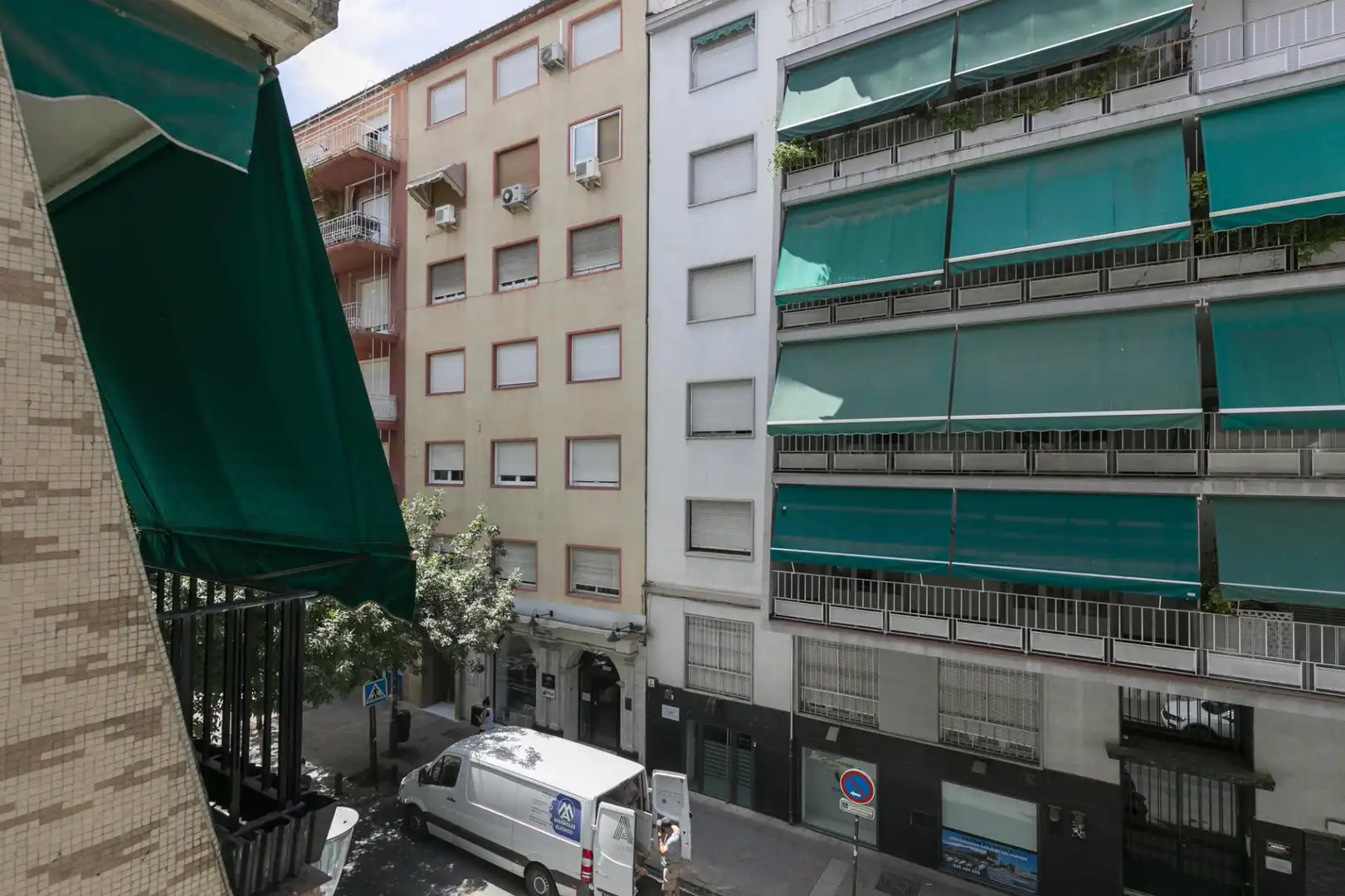 Exterior view of Apartments for sale in Granada
